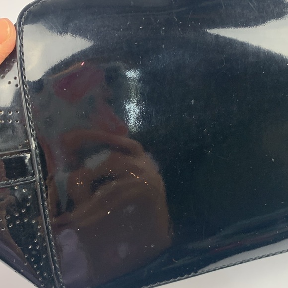 Kate Spade Black Shiny Patent Leather Tote Bag Tan spade lined with pockets - Picture 16 of 16